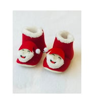 Yılbaşı Noel Baba Kabartmalı Bebek Panduf Patik Ayakkabı (Ekru-Kırmızı)