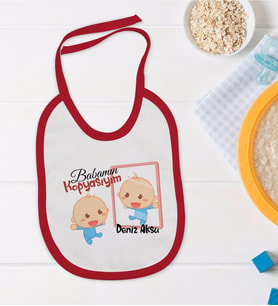 BK Kids Kişiye Özel Babamın Kopyasıyım Tasarımlı Kırmızı Bebek Mama Önlüğü-1