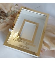 25X35 BEYAZ-GOLD LEDLİ FOTOĞRAF BÖLÜMLÜ ANI ÇERÇEVESİ- NİŞAN SÖZ GÜLLERİNİZ İÇİN ÇERÇEVELER