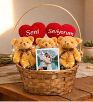 Sevgililer Gününe Özel Seni Seviyorum Tasarımlı Kahverengi Peluş Ayıcık Sepeti