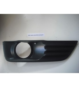 Ford Focus 2004  Sis Far Çerçevesi Sağ Sıslı (Oem No:4M5119952Ae)
