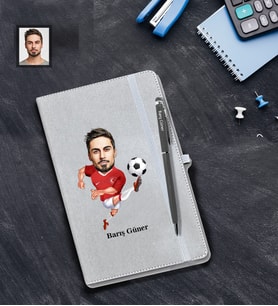 Kişiye Özel Milli Takım Karikatürlü Gri Defter Kalem Hediye Seti Bay-1