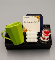 Yeşil Kupa & Bubble Mum & Kalp Detaylı Kar Küresi