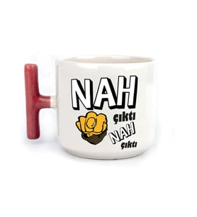 Nah Çıktı Baskılı Kırmızı Kulplu T Kupa