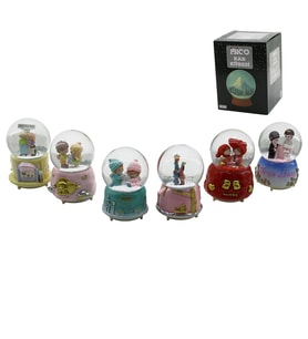 BÜYÜK BOY - 10CM PİLLİ - IŞIKLI MÜZİKLİ KAR KÜRESİ CAM İNSAN FİGÜRLÜ - DESEN MİX RENKLİ HERHANGİ BİR TANESİ GÖNDERİLİR (5680)