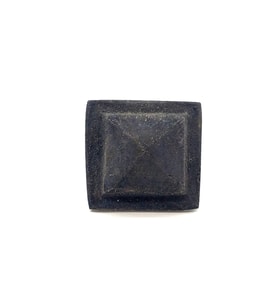Antika Tarz Dekoratif Pirinç Flanşlı Piramit Kabara - 29 Mm, Oksit