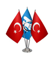 Masa Üstü Selçuklu Devleti Bayrağı Türk Bayrağı Üçlü Krom Direk Masa Bayrak Seti
