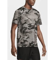 Nike Dri Fit Camo Training Mens T-shirt Kamuflaj Desenli Erkek Tişört Bej