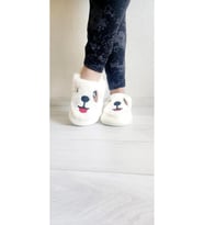 Sevimli Köpekli Peluş Kaydırmaz Taban Ev Terliği Panduf 1 Numara Büyük Alınız