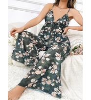 Pilelistore Özel Tasarım Büyük Beden Çiçek Desenli Bol Kesim 2'li Pijama Takımı (Çok Renkli)