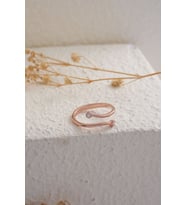 925 Ayar Gümüş Zirkon Taşlı Modern Şık Yüzük - Rose