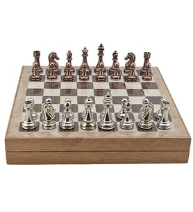 GiftHome Metal KLASİK Satranç Takımı Antik ve Rustik Desenli MDF Sandıklı Satranç Tahtası (36X36X6 cm.)