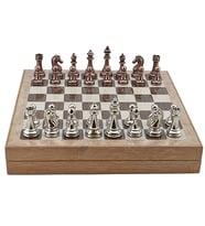GiftHome Metal KLASİK Satranç Takımı Antik ve Rustik Desenli MDF Sandıklı Satranç Tahtası (36X36X6 cm.)