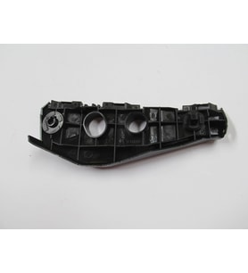 Toyota Corolla E150 07/10 Ön Tampon I·ç Bağlantı Braketi· Sağ Plasti·k
