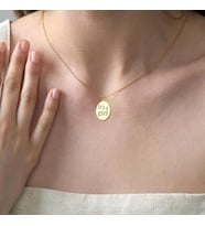 Kişiye Özel 925 Ayar Gümüş İstediğini Yazdır Oval Çerçeve Kolye (Gold)