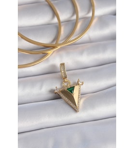 Pirinç Gold Renk Zirkon Taşlı 3D Üçgen Model Ajda Charm 5886 - HPSBYI2249-9697