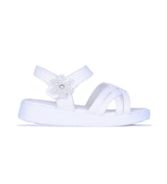 Skuaıter 7180 Cansu Beyaz Kız Çocuk Sandalet