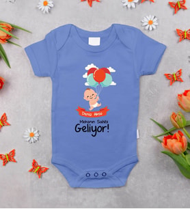 BK Kids Kişiye Özel Mekanın Sahibi Geliyor Tasarımlı Mavi %100 Pamuklu Kısa Kol Bebek Body Zıbın, Yeni Doğan Bebek Hediyesi