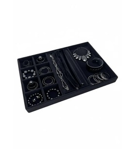 Lizbon Model Süet Kumaş Siyah Renk 24/34 Cm Takı Sergileme Standı