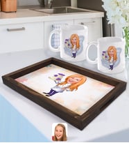 BK Gift Kişiye Özel Kadın Chef Karikatürlü Doğal Ahşap Tepsi ve 2’li Kupa Bardak Seti-2