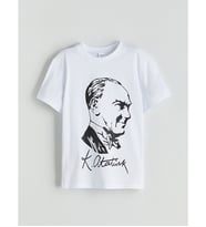 LCW Kids Beyaz Bisiklet Yaka Atatürk Baskılı Erkek Çocuk Tişört