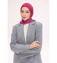 Dört Mevsim Antik Motif Viskon Velora Eşarp 6421 (Fuşya)