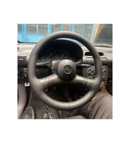 DİKİŞLİ DİREKSİYON KILIFI SİYAH DERİ/DİKİŞLİ OPEL CORSA İÇİN