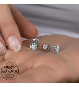 SWAROVSKİ TAŞLI  ZİRCONİA PIRLANTA MONTÜR TEK TAŞ 925 AYAR GÜMÜŞ KÜPE