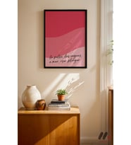 Pembe İspanyolca Söz Posteri, Siyah Çerçeveli Duvar Tablosu - Modern Ev Dekorasyonu