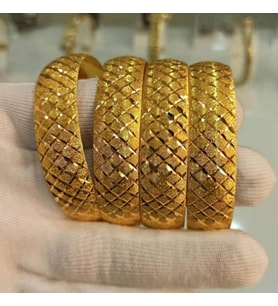 22 AYAR ALTINKAPLAMA KADIN GOLD ÖZEL TASARIM 1,5 CM ENİNDE BİLEZİK 4 LÜ SET