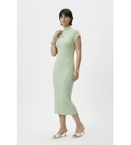 Modern Fit Sıfır Kol Yarım Balıkçı Yaka Triko Elbise