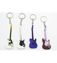 Diyez Müzik Beyaz Stratocaster Gitar Anahtarlık