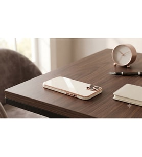 iPhone 11 Uyumlu Rose Gold Detaylı Lüks Krem Telefon Kılıfı