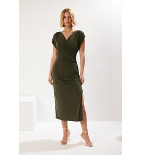 Kadın Kruvaze Yaka Kolsuz Midi Bodycon Örme Elbise Büzgü Detaylı Rahat Kesim Günlük Modern Şık Zarif