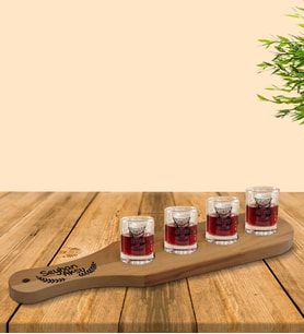 BK Gift Kişiye Özel Masif Ahşap Tekila Sunum Tepsisi ve 4’lü Shot Bardak Seti - Model 7