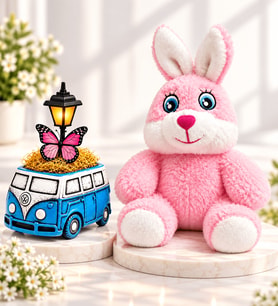 Pembe Peluş Tavşan ve Mavi Vosvos Minibüs Tasarımlı Masa Lambası Hediye Seti