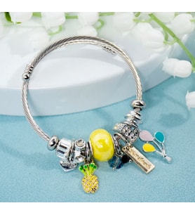 Ananas Charmlı Pandora Model Şık Kadın Bileklik