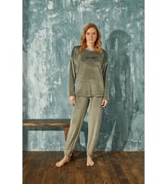 Kadın Önü Yazılı 13112-8 Kadife Pijama Takımı