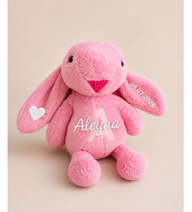 Kişiye Özel İsim Baskılı 35 cm Pembe Peluş Tavşan – Doğum Tarihli Yumuşacık Sevimli Hediye