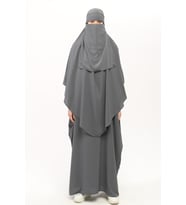 Sultanbaş Nikaplı Çarşaf Cilbab Khimar Abaya Kolu Lastikli Hakim Yaka Peçeli Ferace Medine İpek (Füme)