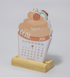 2026 Yılı Masaüstü Takvim, Cupcake Takvim, Ahşap Standlı Yeni Yıl Takvimi, 9x12 cm (Çok Renkli)