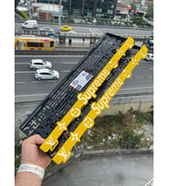 Supreme Özel Tasarım Lüks Pleksi Plakalık
