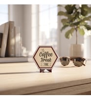 Estetik Coffee Break Time temalı masaüstü süsü, minimalist ve modern çizgileriyle çalışma masanıza şıklık katan obje 10x10 cm