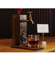 BK Gift Kişiye Özel Kabartma İsimli Tarihli Pirates Ship Tasarımlı Musluklu Ceviz Ahşap Şarap Standı-10, Viski Çeşmesi, Babaya Hediye, İçecek Dispenseri