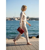 Kadın Katlanabilir Kapaklı Fermuarlı Düz Desenli Kompakt Yapılı El Çantası Clutch Modeli Aksesuar
