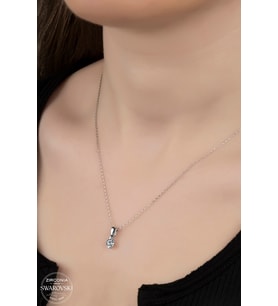 SWAROVSKİ CRYSTAL TEK TAŞ  925 AYAR GÜMÜŞ KOLYE