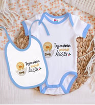 BK Kids Kişiye Özel Teyzesinin Minik Kuşu Tasarımlı Mavi Bebek Body Zıbın ve Mama Önlüğü Hediye Seti