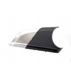 SKODA OCTAVİA 2004 - 2008 SAĞ AYNA SİNYALİ SİYAH PLASİK