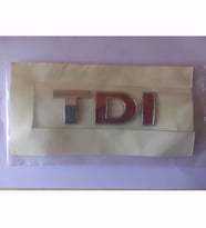 VOLKSWAGEN TDI BAGAJ YAZISI İKİ KIRMIZI (CRAFTER) 2E0853675B