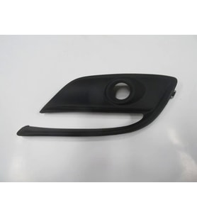 2016-2018 Mazda 3 Sdhb Sis Lamba Kapağı Sağ Sis Delikli (Tw) (Adet) (Oem No:Bajc50C11A)